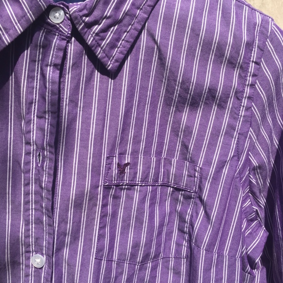 American Eagle Outfitters π¦
 Button Down - Picture 4 of 6